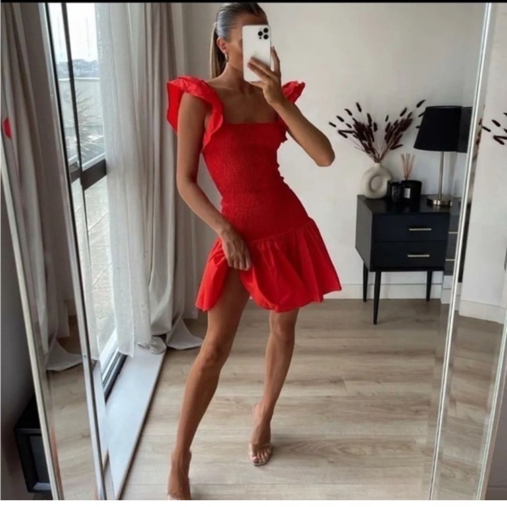 ZARA RUFFLES RED DRESS - Picture 1 of 7